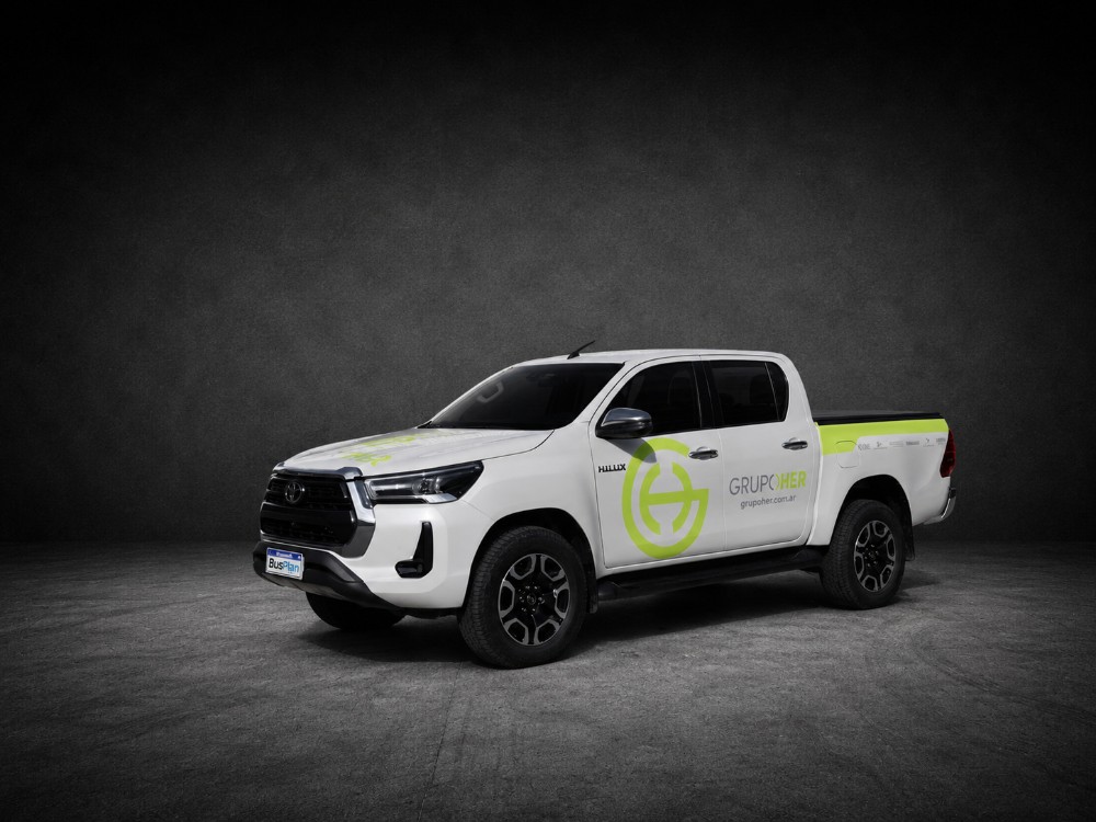 Toyota Hilux SRX
